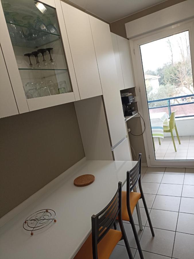 Bayonne Appartement 63M2 Avec Terrase Parking Wifi Bagian luar foto